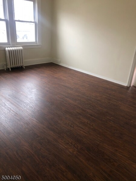 Foto del edificio - 989 Sanford Ave
