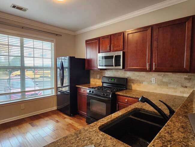 Building Photo - 1030 Prestwyck Ct