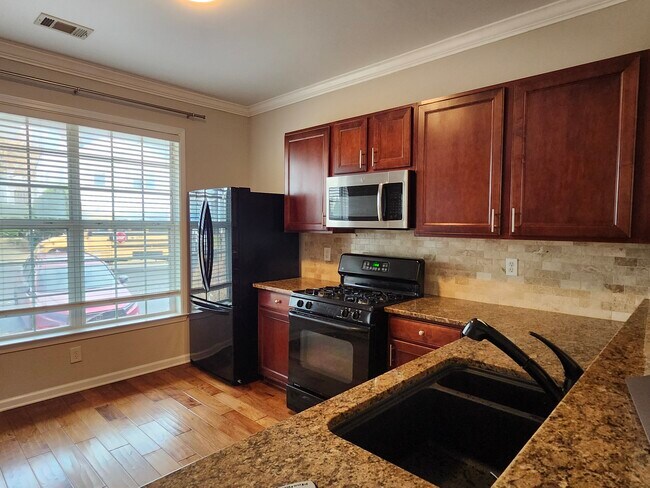 Foto del edificio - 1030 Prestwyck Ct