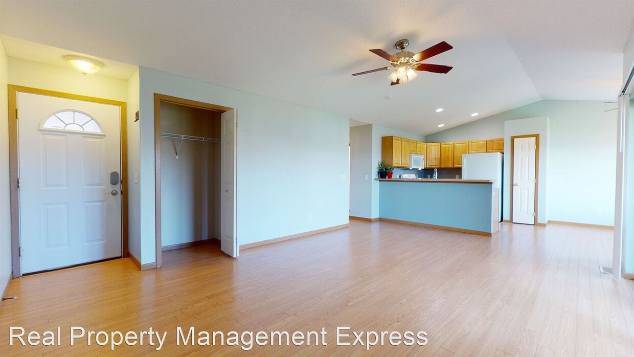 Primary Photo - 2 br, 1 bath House - 7107 W 56th Street #22