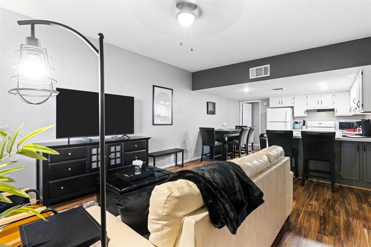 Foto principal - 4165 N Craftsman Ct