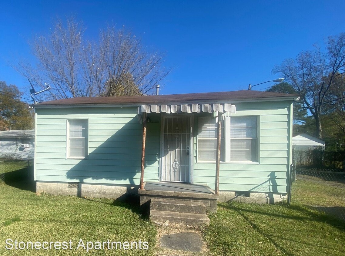 2 br, 1 bath House 3414 Sycamore St House Rental in North Little