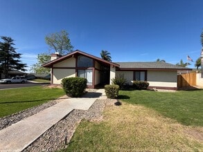 Building Photo - 1601 Tiffany Park Ct