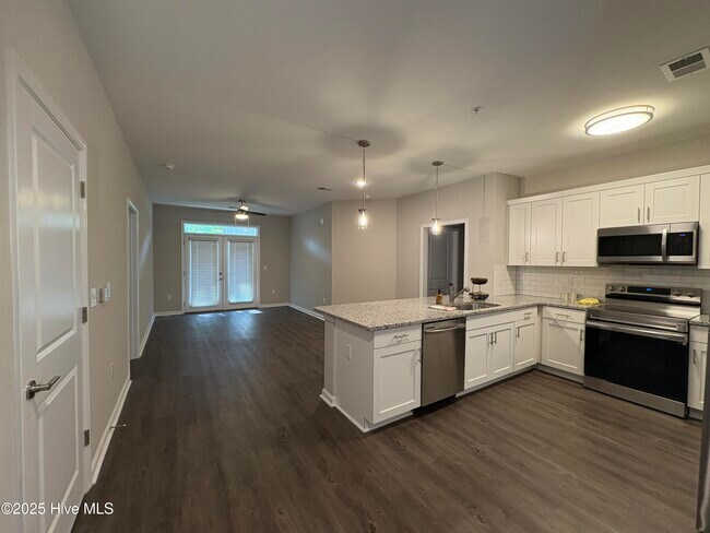 Foto del edificio - 5614 Lucas Ct