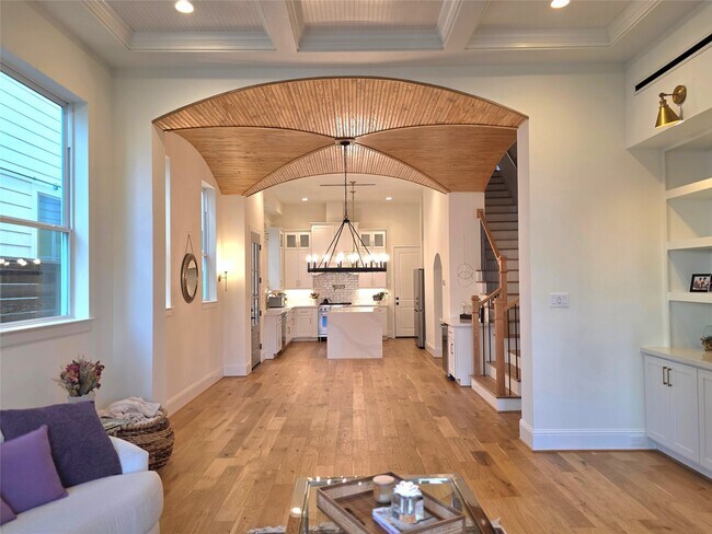 Foto del edificio - 613 W 26th St