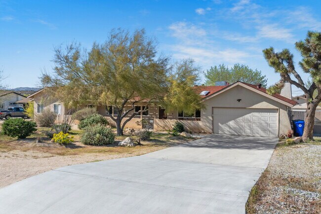 Foto del edificio - 58328 Bonanza Dr