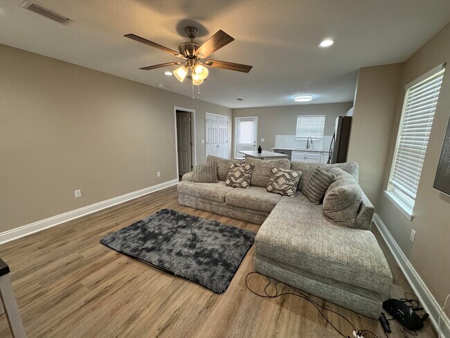 Building Photo - 5317 Holley Grv Dr