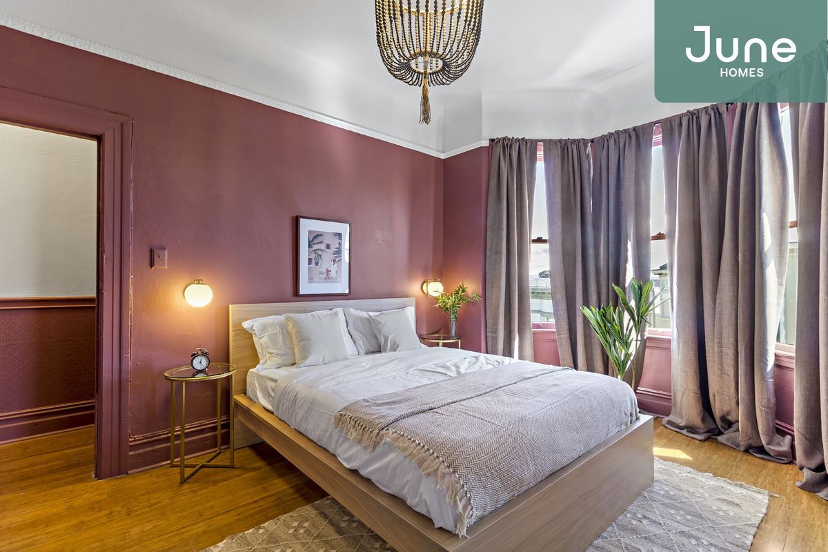 Primary Photo - ROOM ONLY in 4-bed/1.5-bath Home