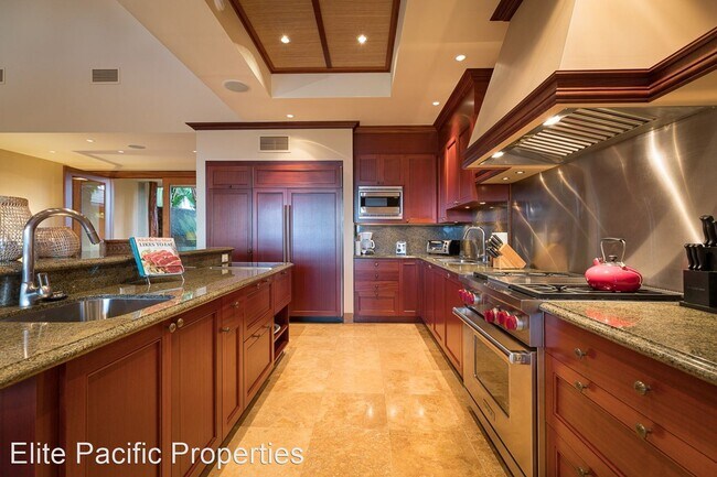 Building Photo - 68-1033-1033 Ke Kailani Dr