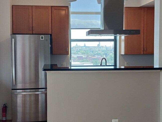 Building Photo - 2020 12th St NW
