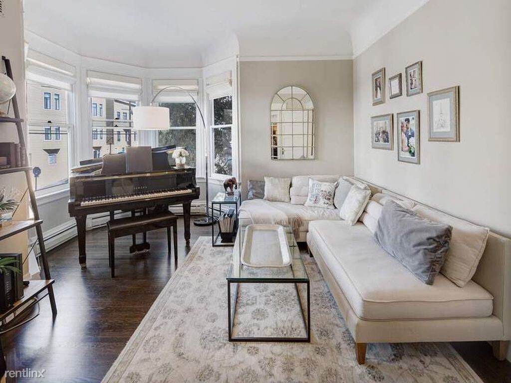 Foto principal - 2063 Larkin St