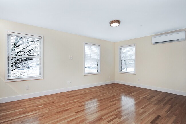 Foto del edificio - 223 Cumberland Ave