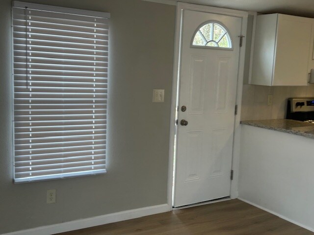 Foto del edificio - 172 Long Beach Dr