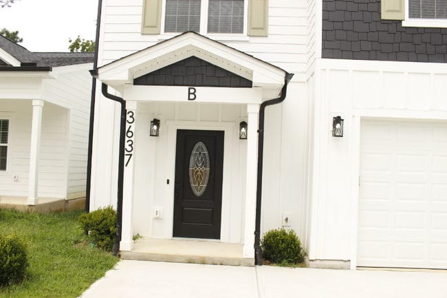Building Photo - 3637 Guess Rd