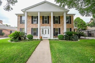 Building Photo - 11503 Briar Rose Dr