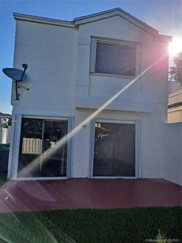 Primary Photo - 10706 Lago Welleby Dr