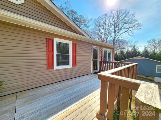 Building Photo - 1409 Browdis Ave