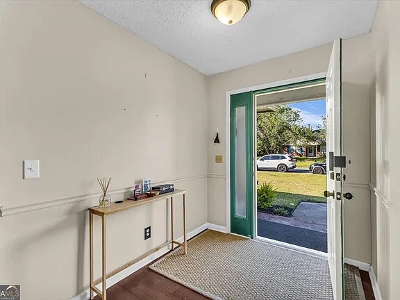 Foto del edificio - 40 Whippoorwill Ln E