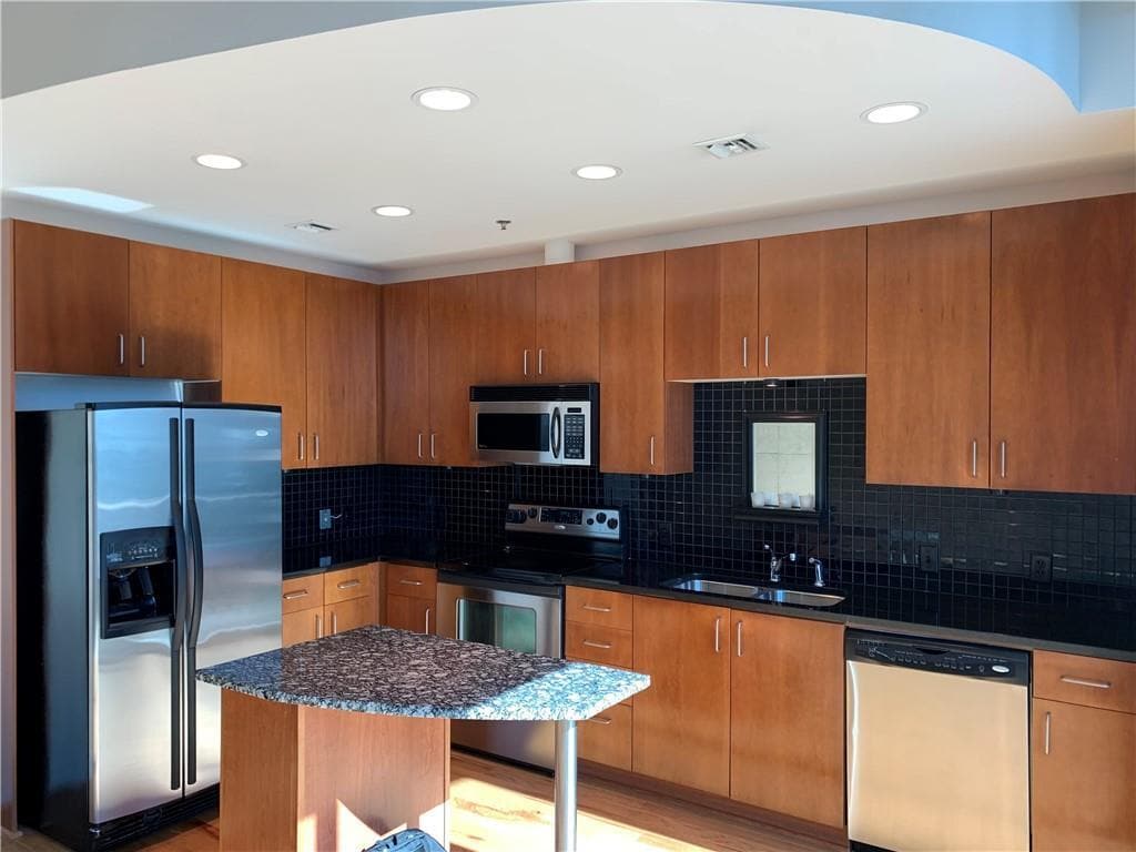 Foto principal - 923 Peachtree St NE