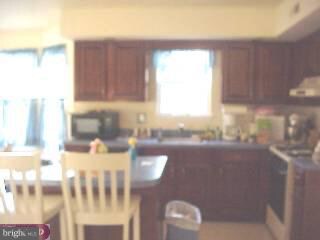 Foto del edificio - 6 Randolph Ln