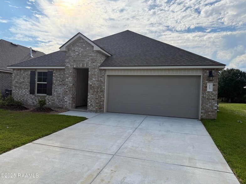 Foto principal - 112 Broussard Hl Dr