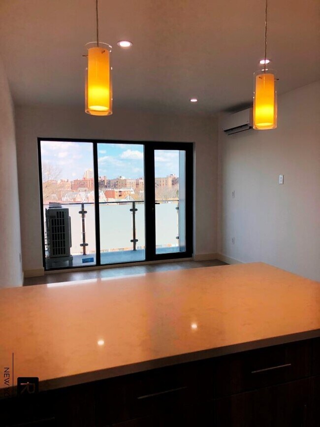 629898 Woodhaven Blvd Unit 5H, Queens, NY 11379 Condo for Rent in Queens, NY