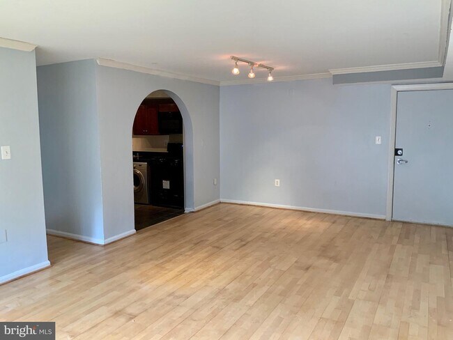 Foto del edificio - 3109 Naylor Rd SE