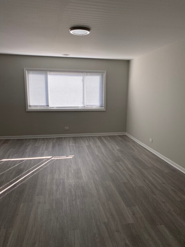 Foto del edificio - 1146 W Morse Ave