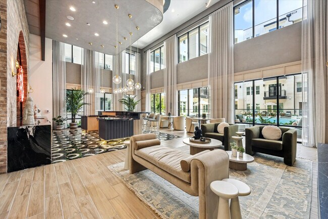 Foto del edificio - Lenox Timbergrove