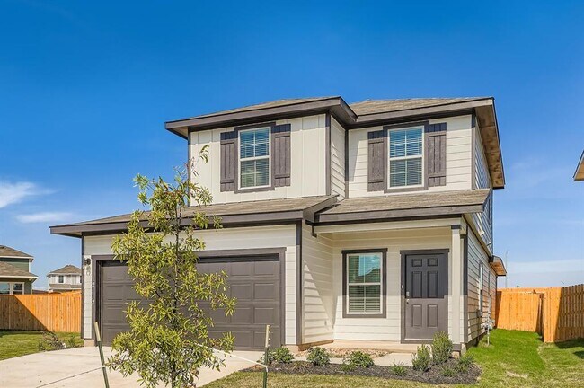 Building Photo - 12112 Douglas Fir Cir