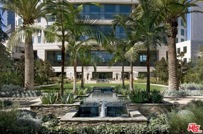 Foto del edificio - 1 W Century Dr