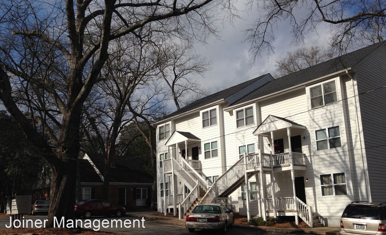 Primary Photo - 2 br, 2.5 bath House - 370 South Pope Stre...