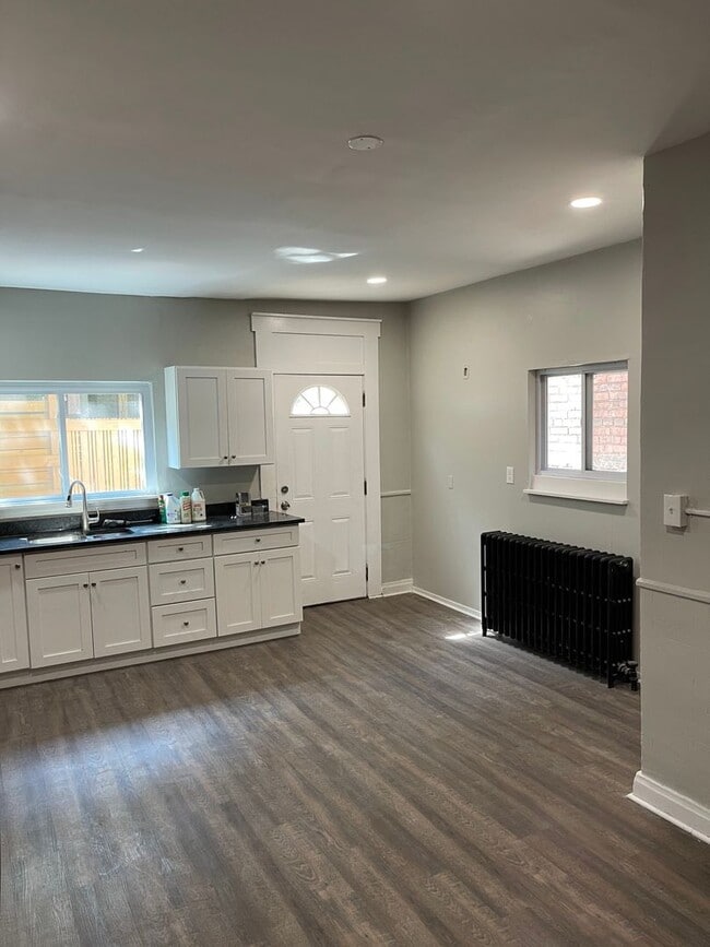 Photo - FABULOUSLY RENOVATED 4BR, 2Bath HOME IN TH...