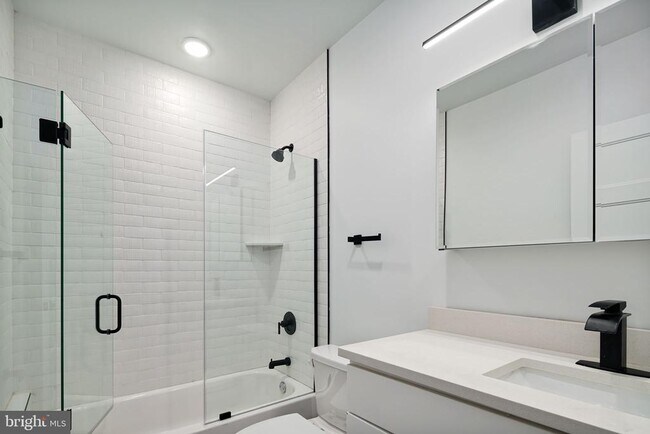 Foto del edificio - 2132 Pine St