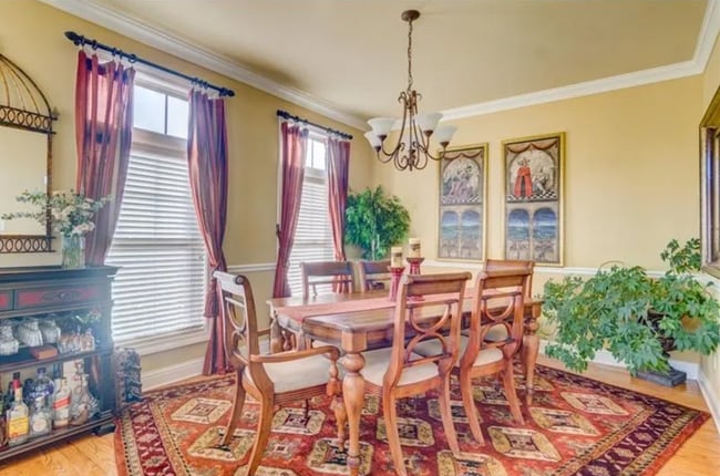 Building Photo - Bright End-Unit Townhome in Prestigious Johns Creek School District