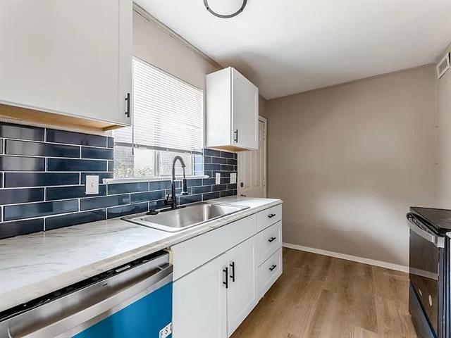 Foto del edificio - 1735 R Avenue