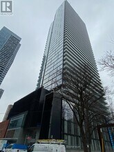 Building Photo - 3 Gloucester St