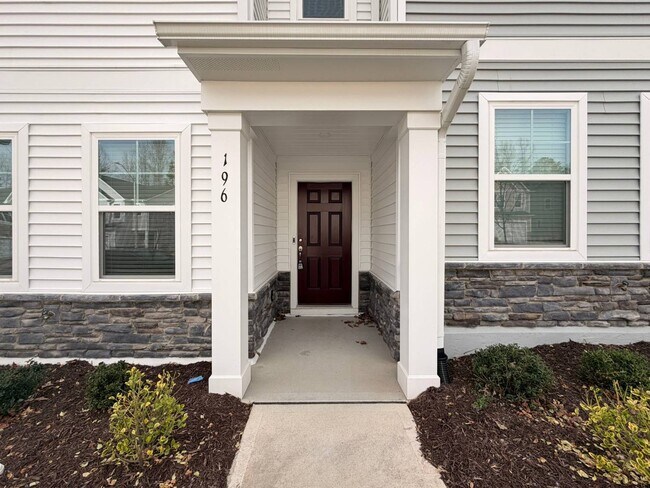 Foto del edificio - 196 Aster Bloom Ln