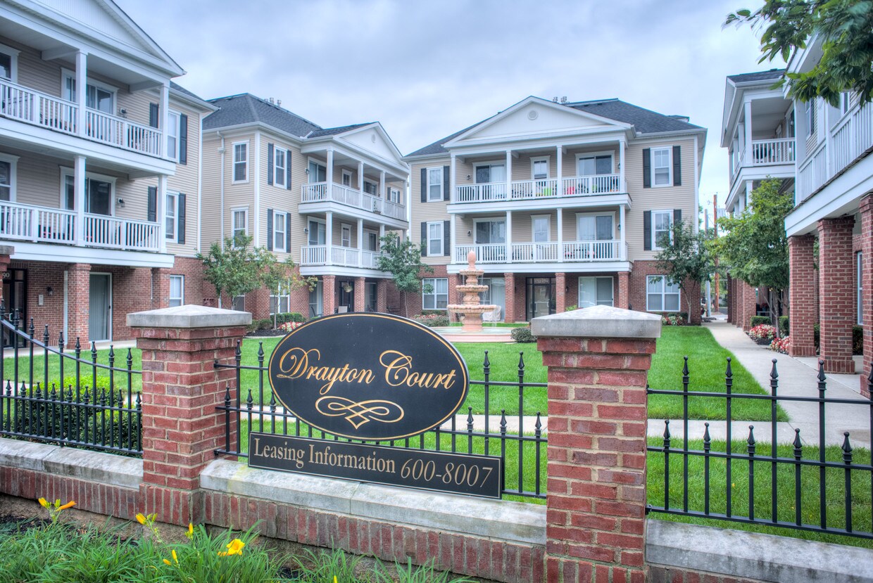 Foto principal - 1770 Drayton Park Ct