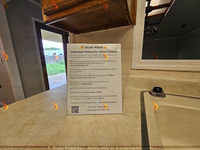Foto del edificio - Now Leasing: Bright & Beautiful 3 Bed / 2 ...
