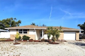 Building Photo - 7821 Lotus Dr