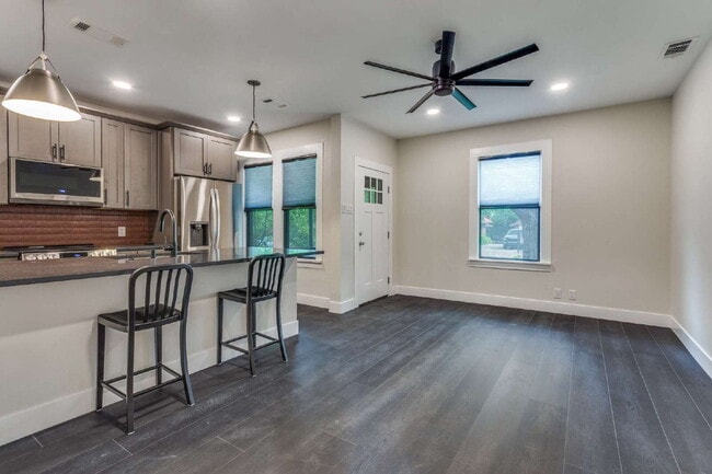 Foto del edificio - 2823 W Cantey St