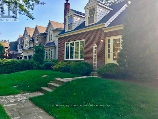 Building Photo - 252 Pomona Ave