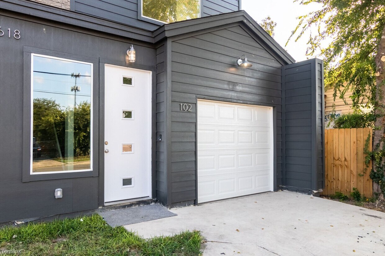 Foto principal - 3 br, 2.5 bath House - 1618 Dakota Street 102