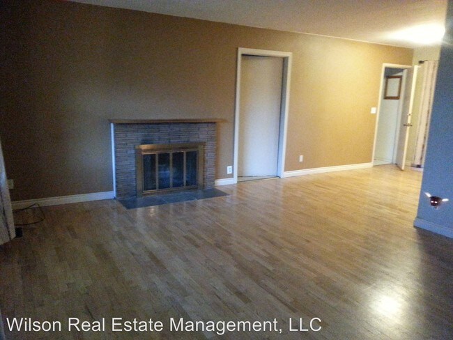Building Photo - 4 br, 2 bath House - 3703 Bonnie Doon Ave
