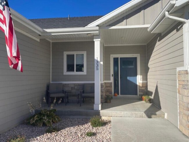 Foto del edificio - 1335 N 200 E