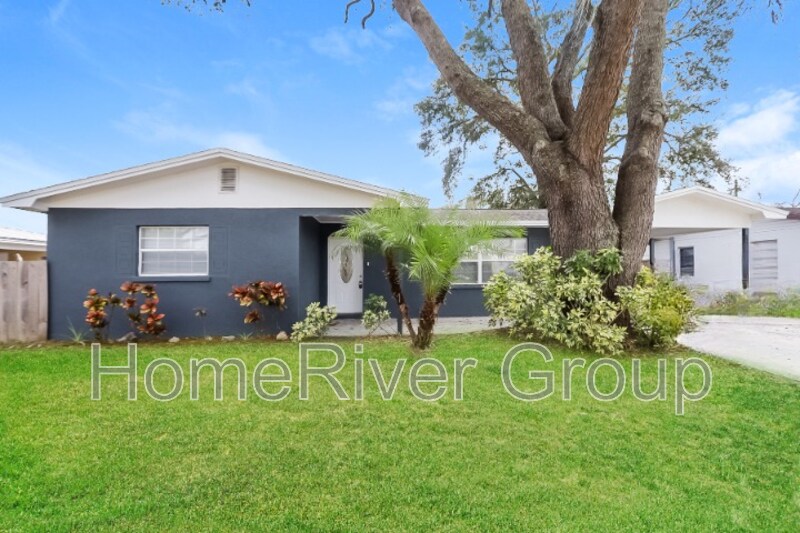 Foto principal - 2423 E Civitan Ave
