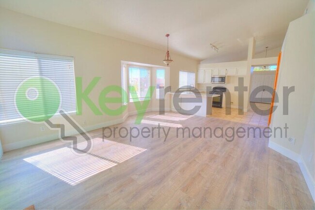 Foto del edificio - 5627 Terrace Dr