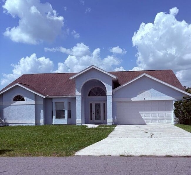 Single Family Home in Poinciana - Single Family Home in Poinciana