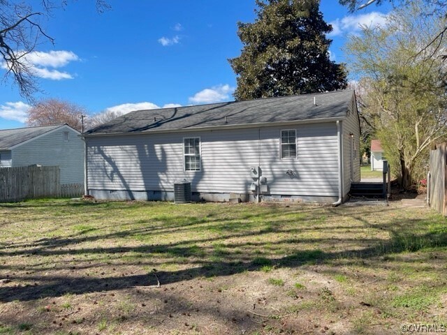 Building Photo - 8011 Langley Dr